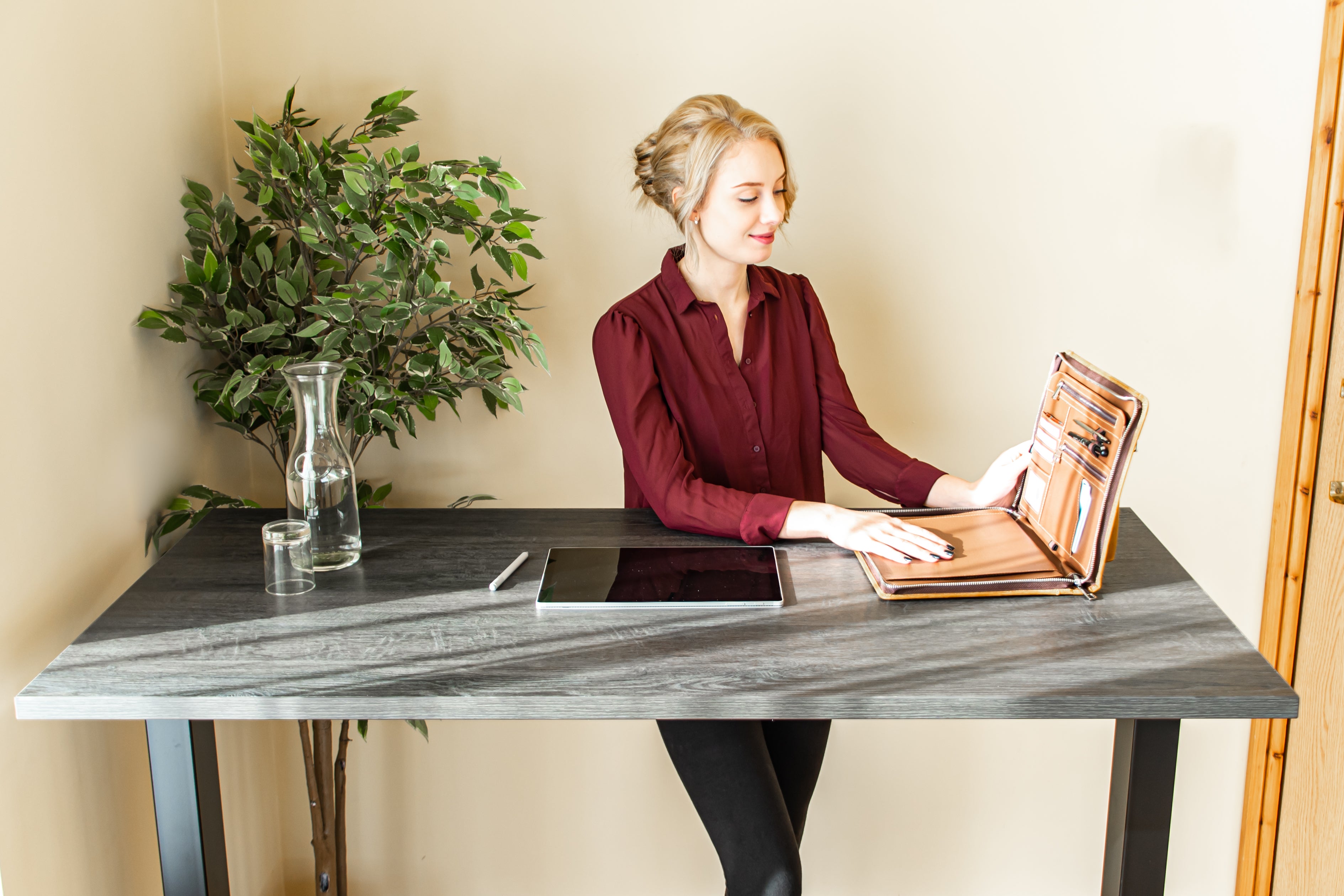 Advance Height-Adjustable Desk