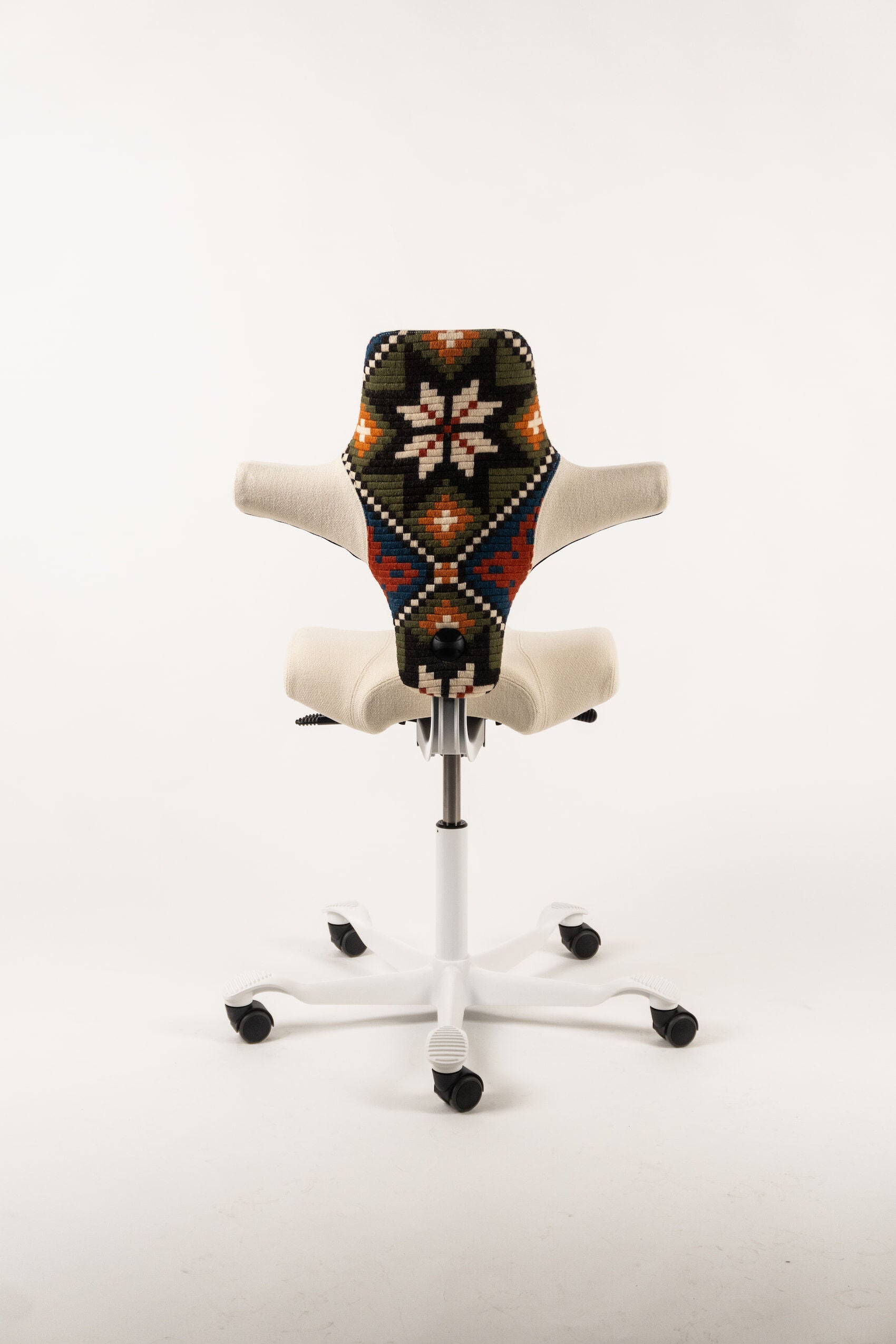 HÅG x Recouture - Heritage craft for a design icon