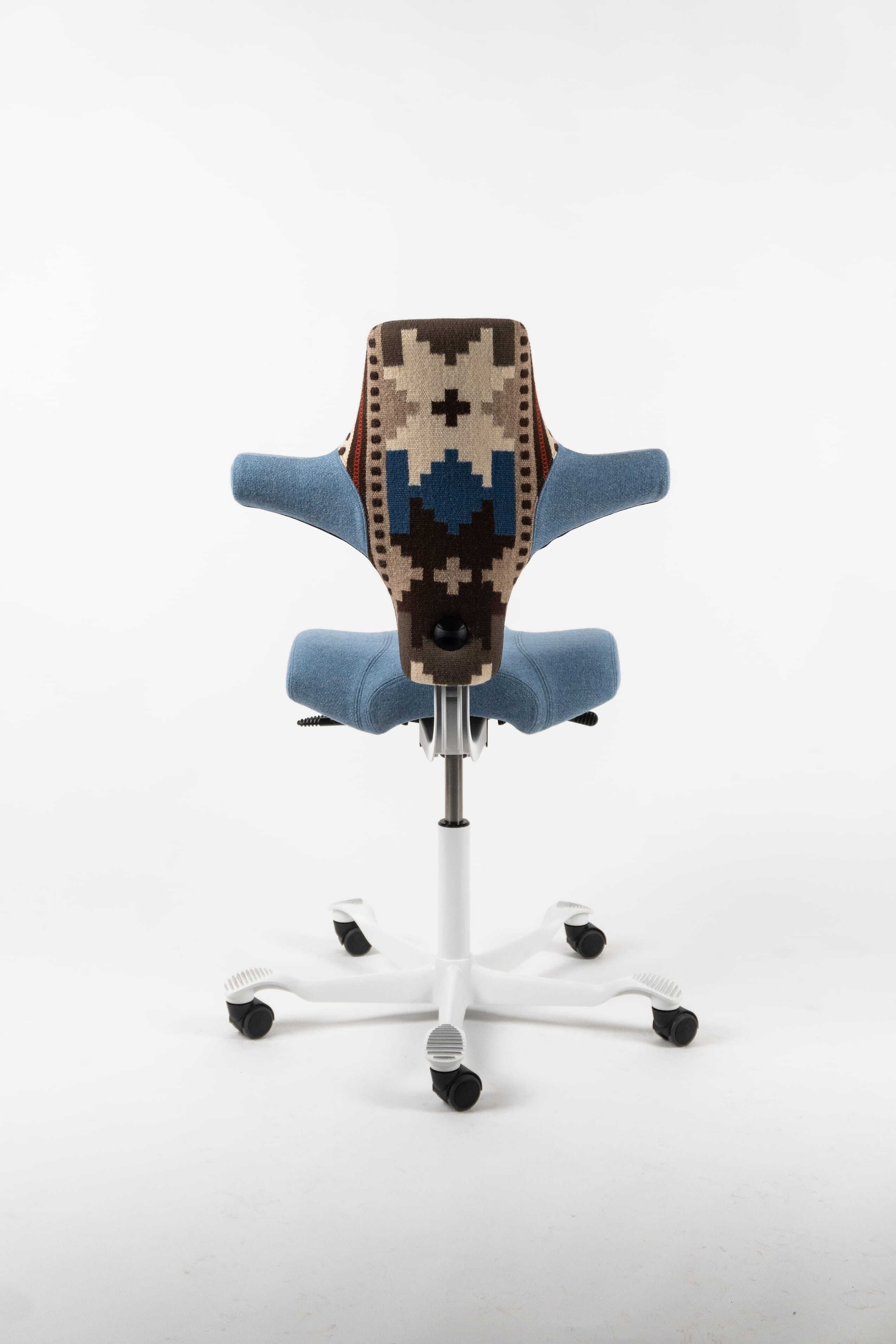 HÅG x Recouture - Heritage craft for a design icon